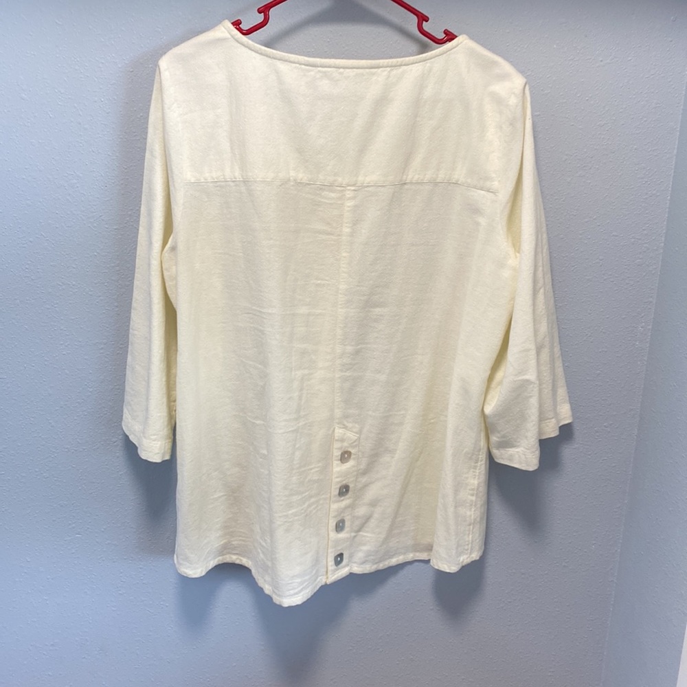 Soft Surroundings Cream Button Down Blouse - image 4